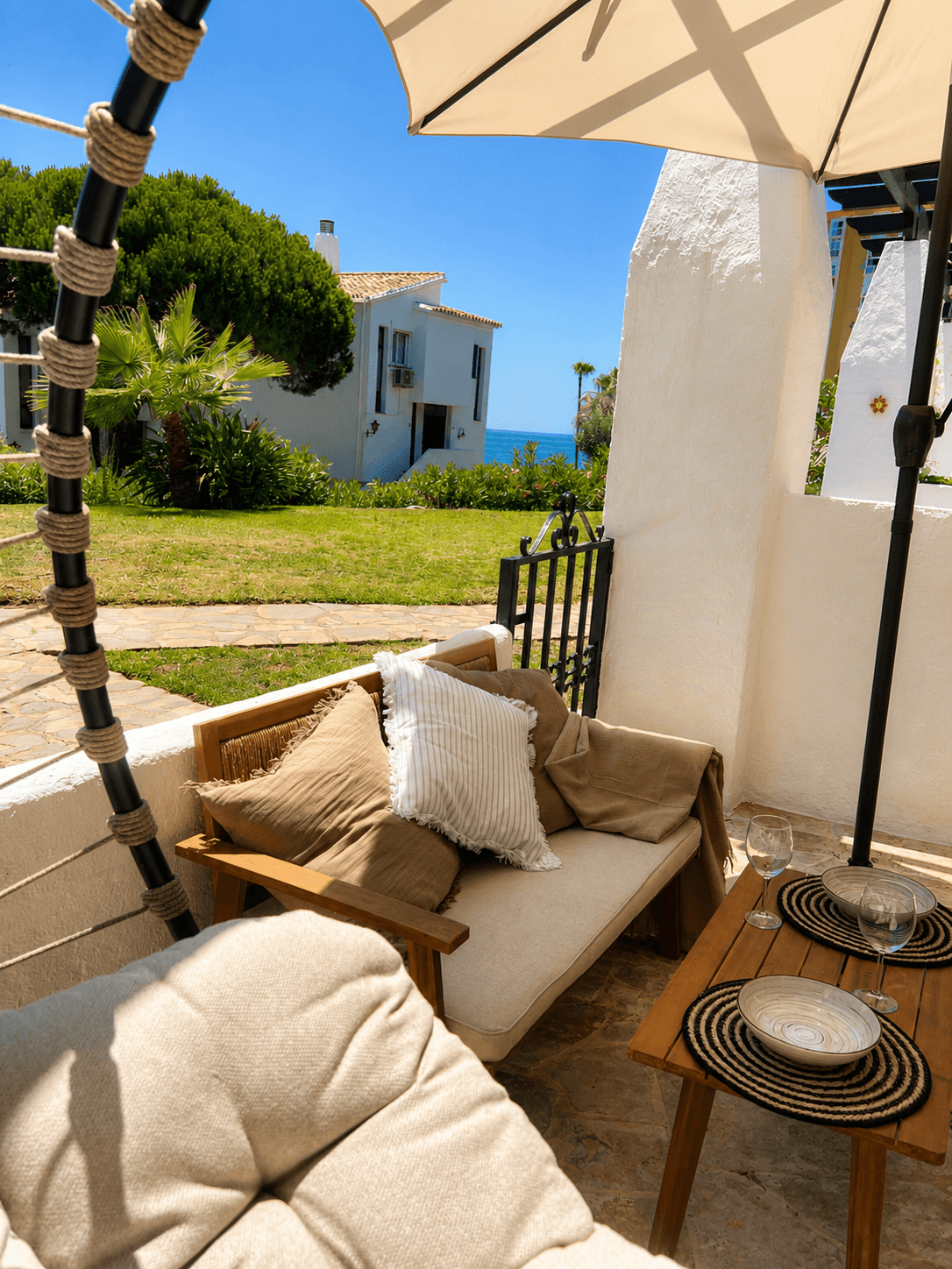 Terraza con vistas al Mediterráneo